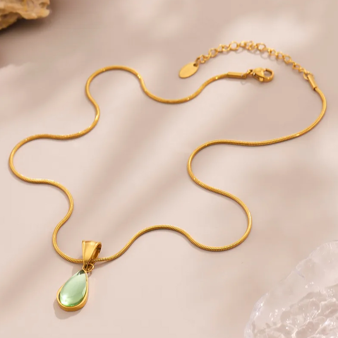 Olive Waterdrop Pendant Necklace