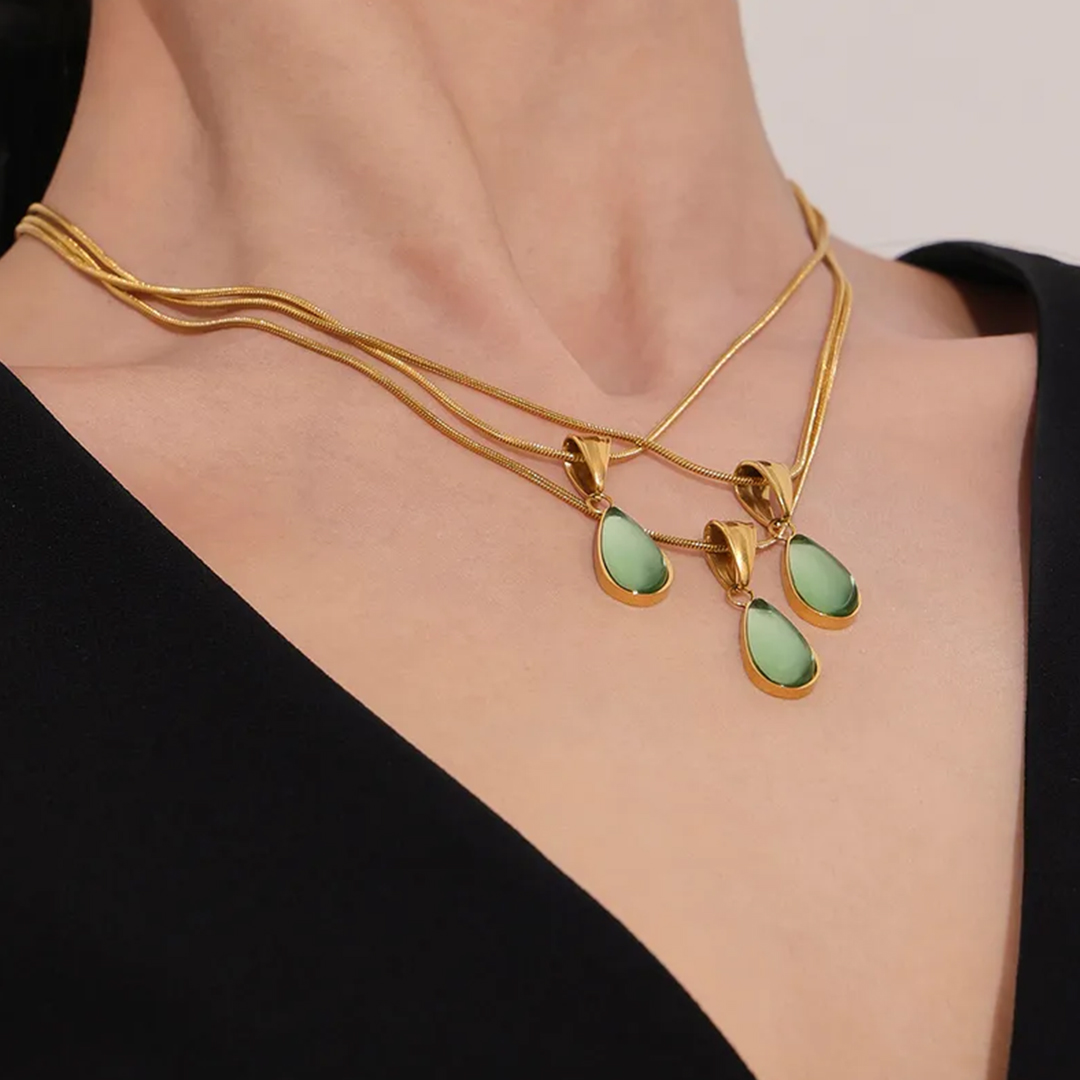 Olive Waterdrop Pendant Necklace