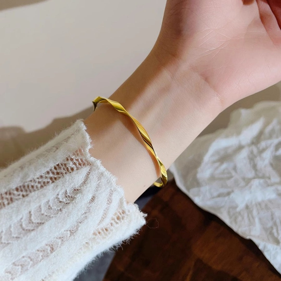 Twisted Bangle